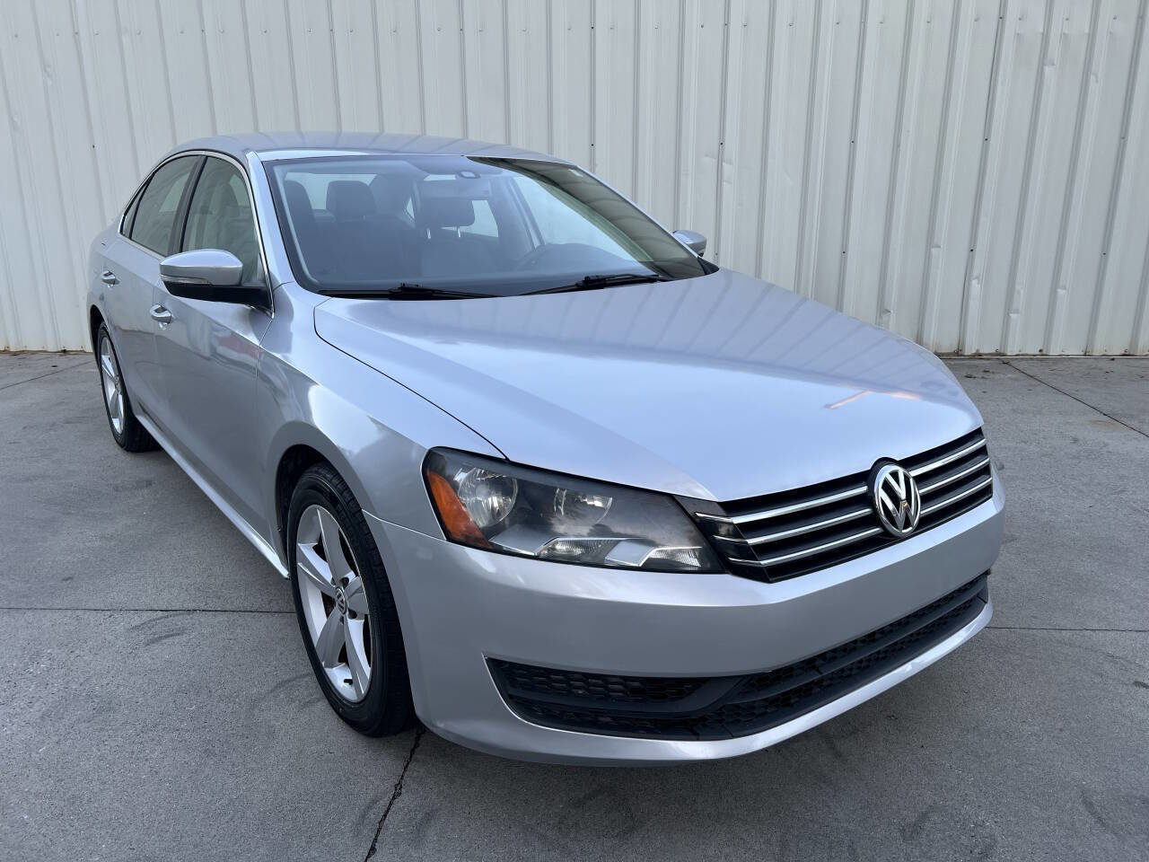 Used 2014 Volkswagen Passat 2.5 SE