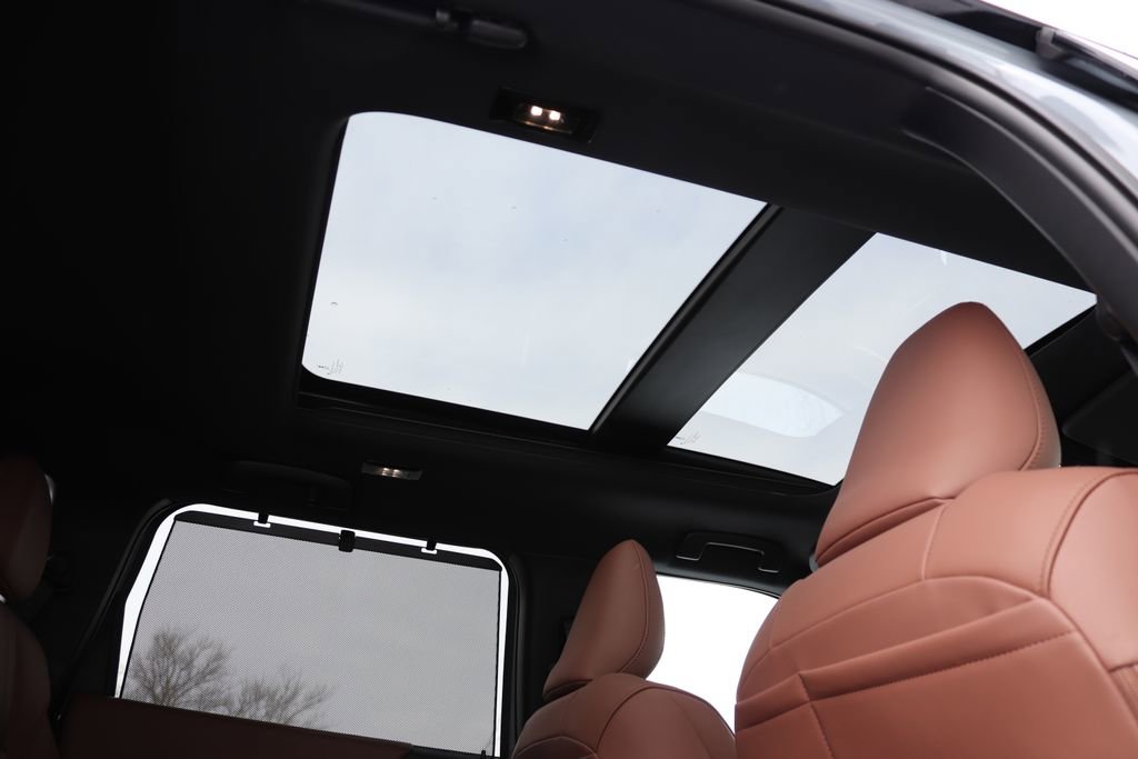 New 2026 Mitsubishi Outlander SEL image 23