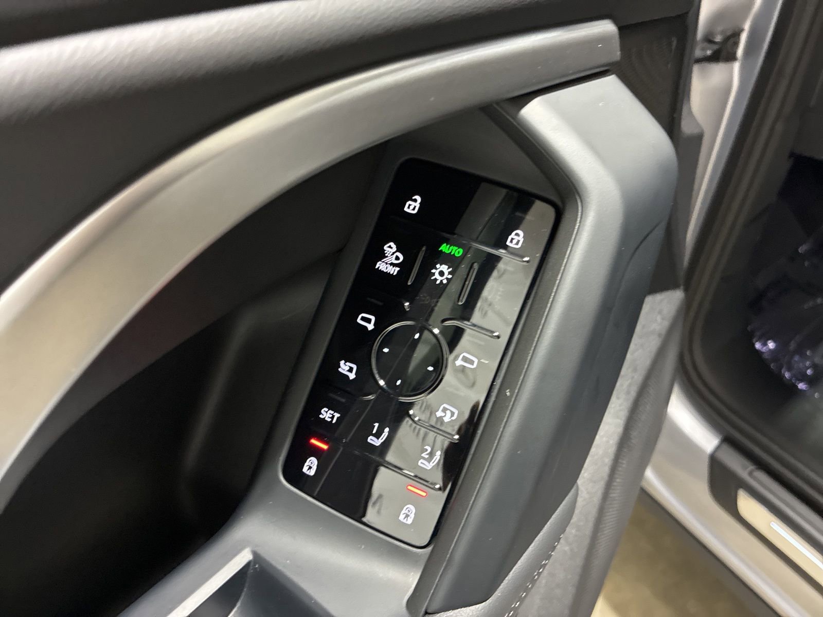 Used 2025 Audi Q5 Prestige image 17