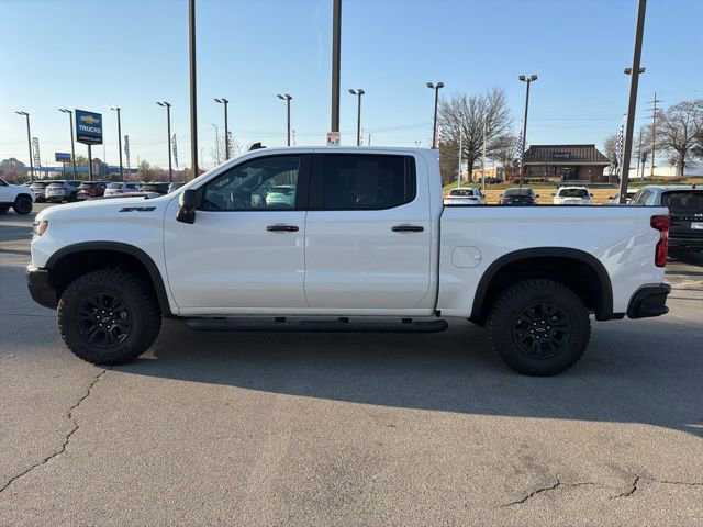 Used 2025 Chevrolet Silverado 1500 ZR2 w/ Technology Package image 6