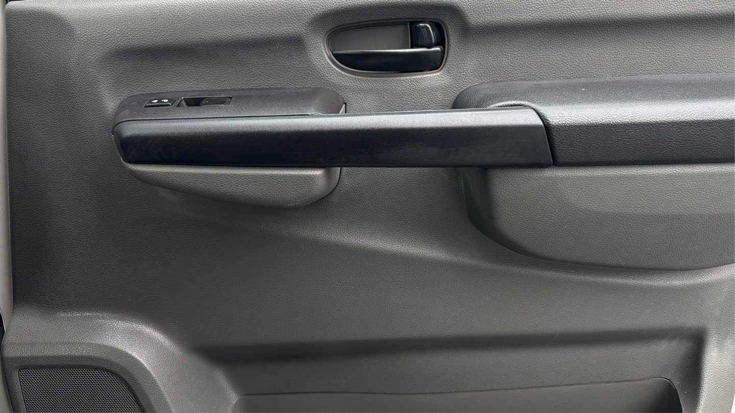 Used 2015 Nissan NV 1500 S w/ Power Package image 30