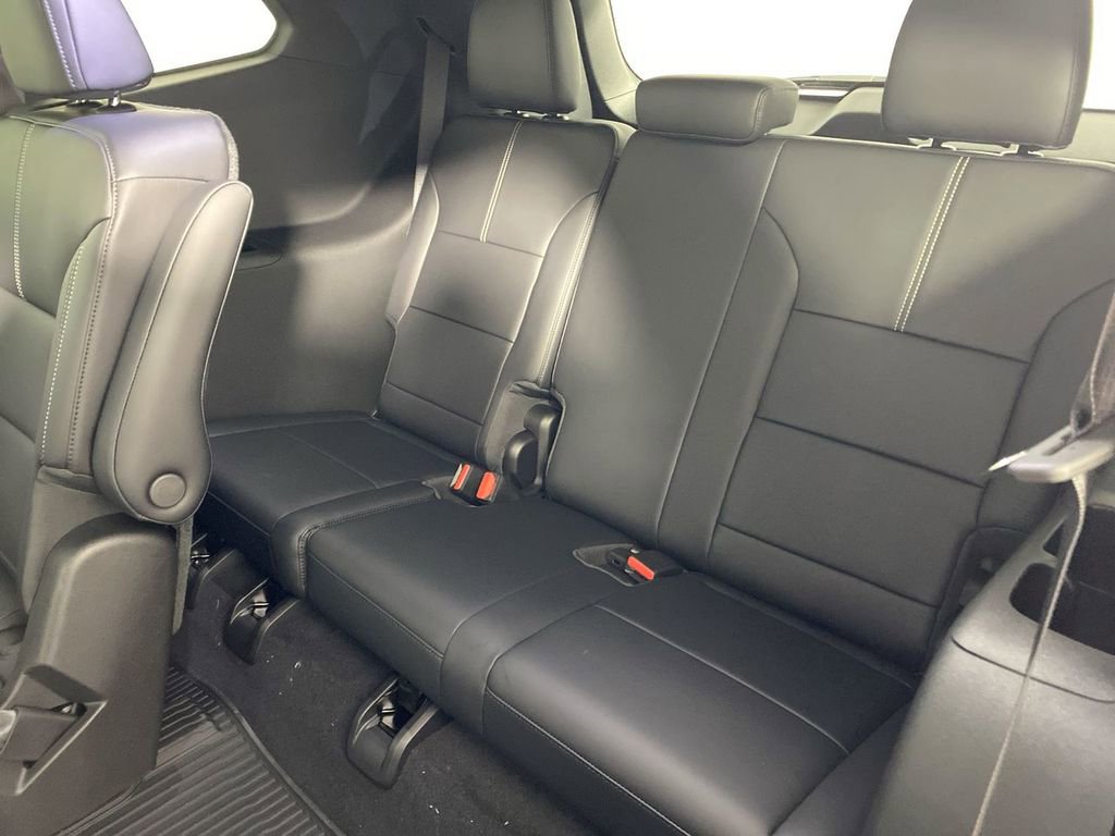 Used 2026 GMC Acadia Elevation w/ Black Edition image 22