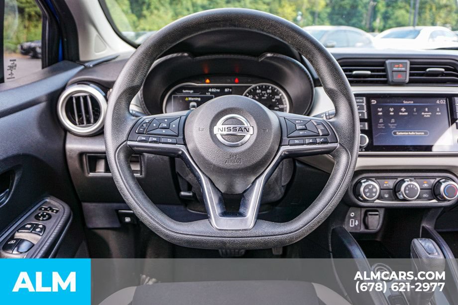 Used 2022 Nissan Versa SV FWD image 27