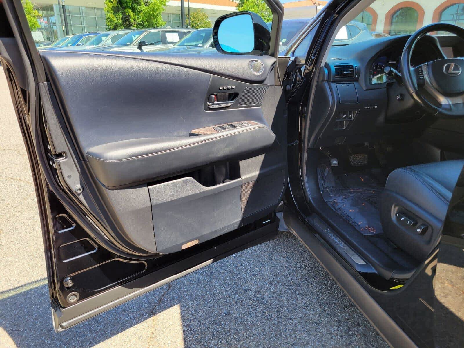 Used 2013 Lexus RX 350 FWD w/ Navigation Pkg image 19