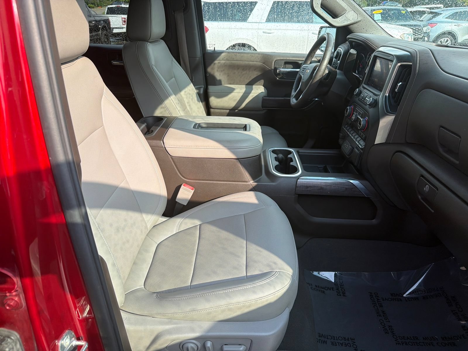 Used 2022 Chevrolet Silverado 1500 LTZ AWD/4WD image 26