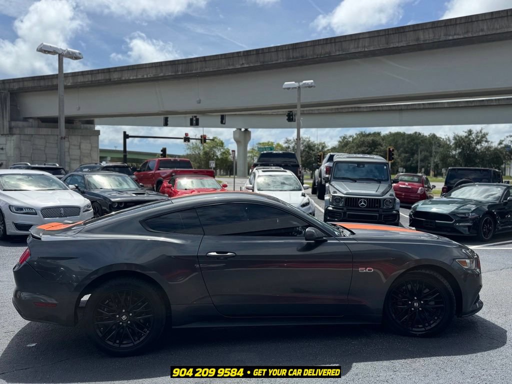 Used 2017 Ford Mustang GT RWD image 9