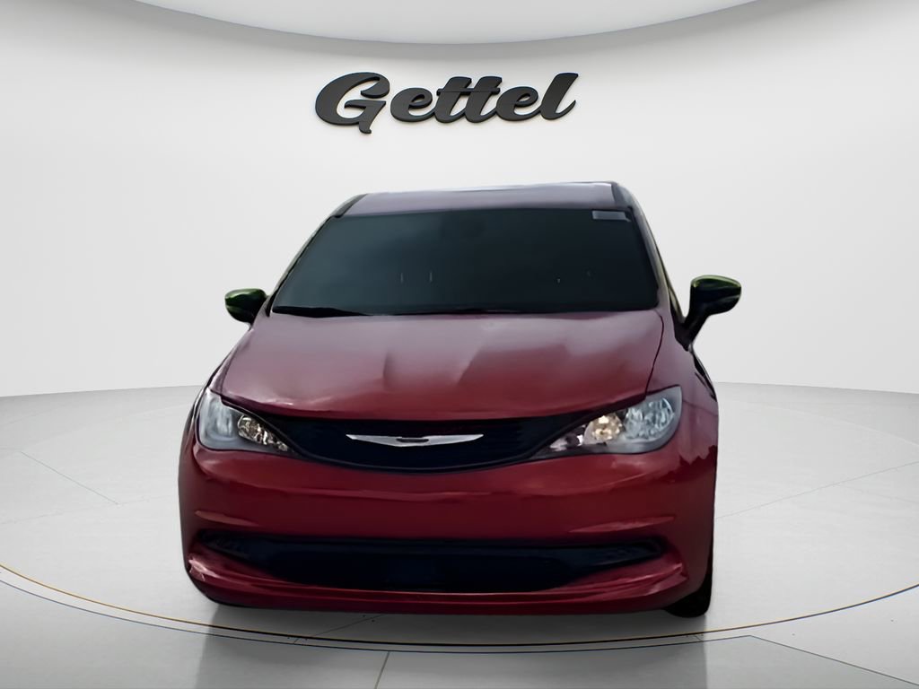 New 2026 Chrysler Voyager LX image 3