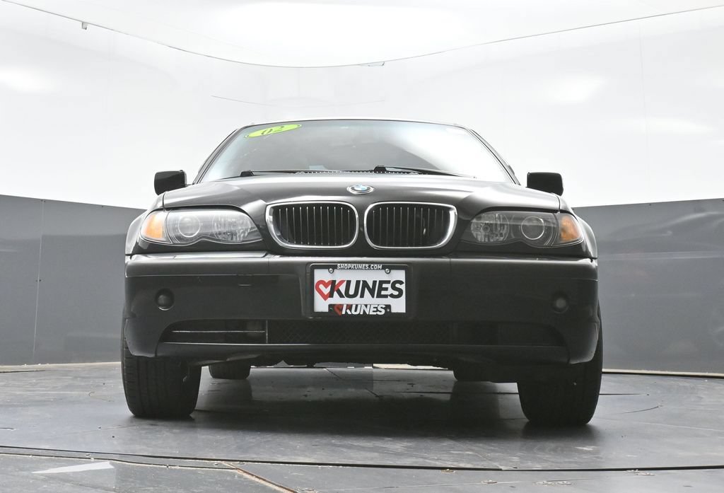 Used 2002 BMW 325i Sedan RWD image 47