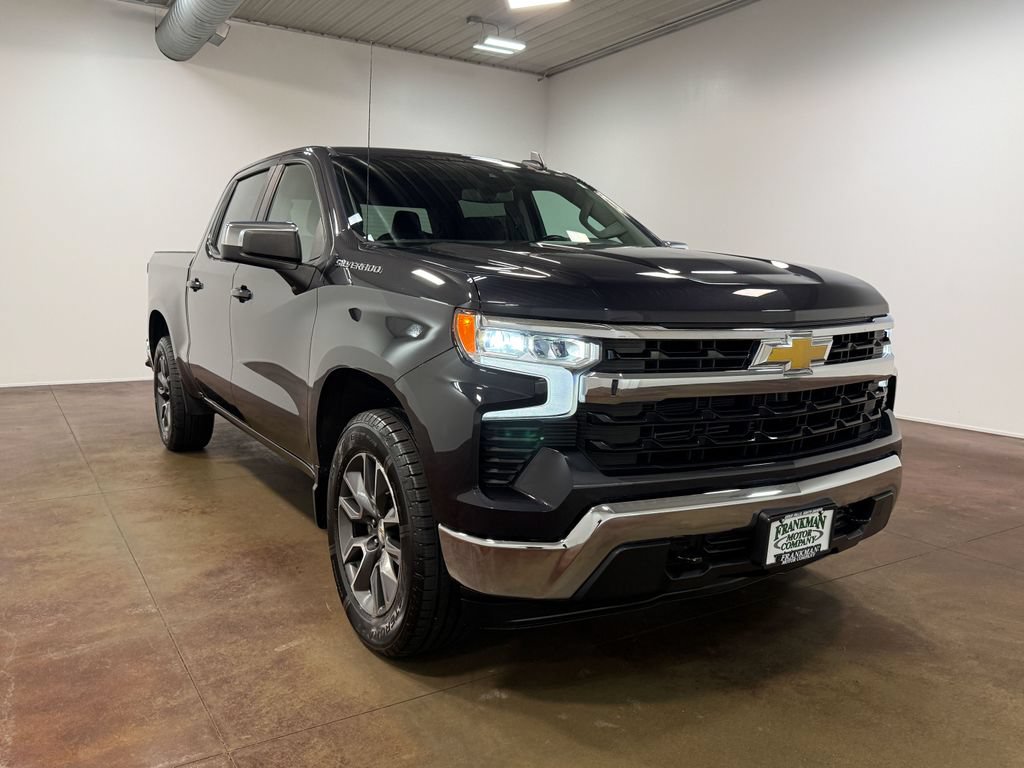 Used 2023 Chevrolet Silverado 1500 LT AWD/4WD image 31