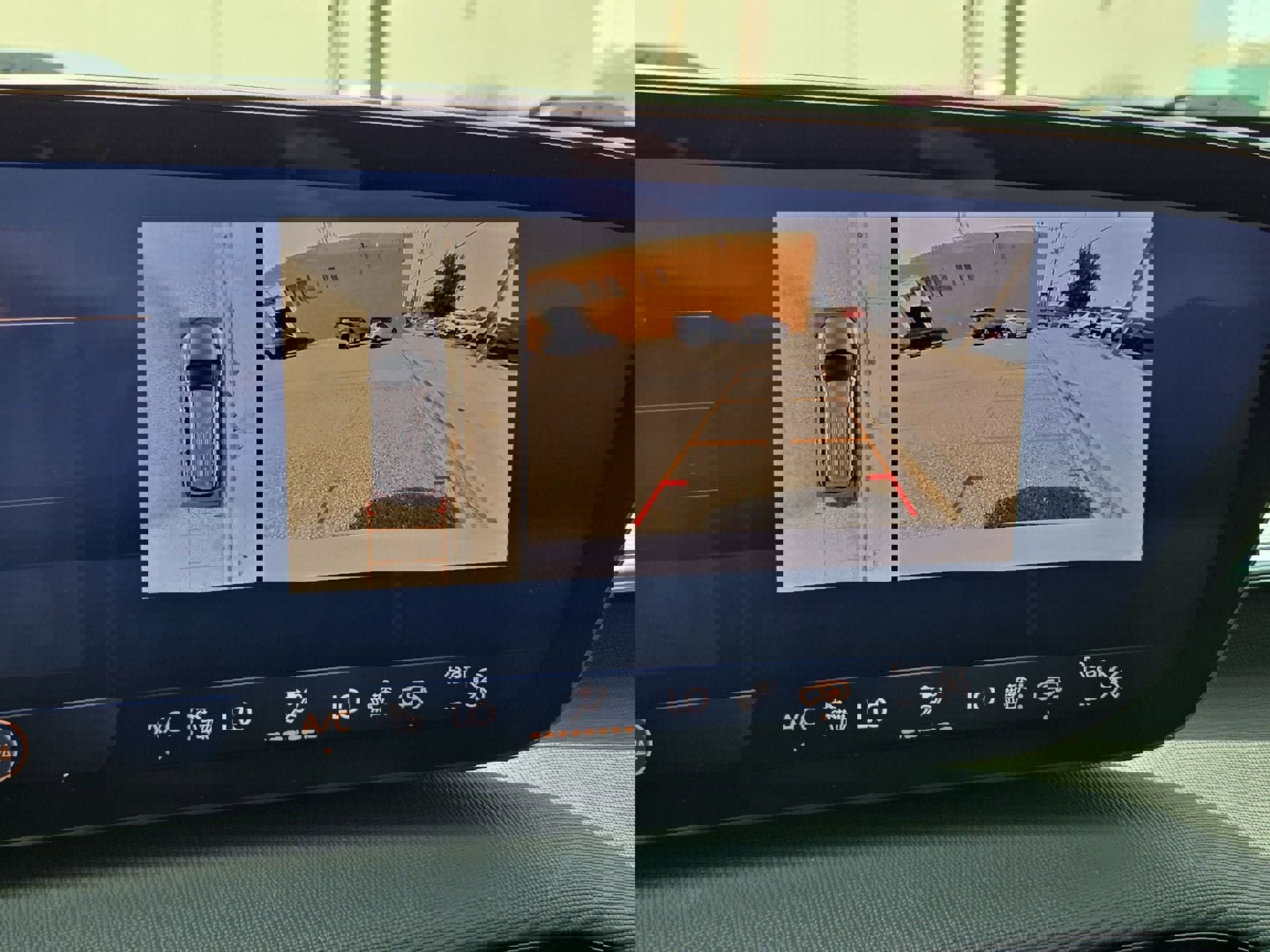 Used 2025 Buick Enclave Sport Touring image 18