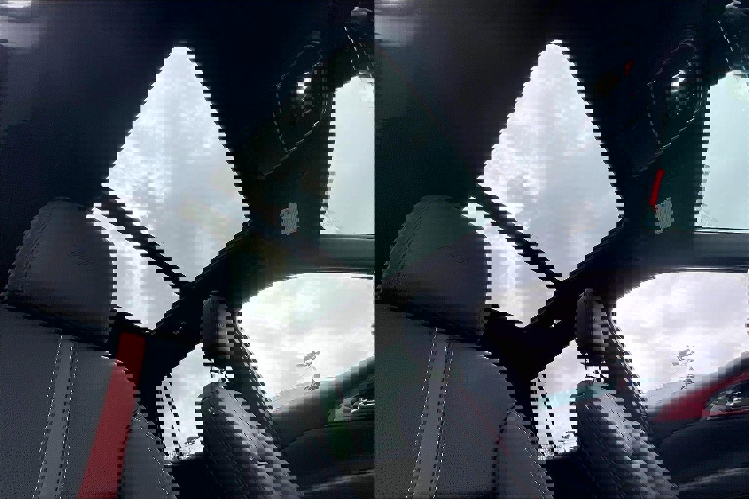 Used 2024 Chevrolet Traverse RS image 30