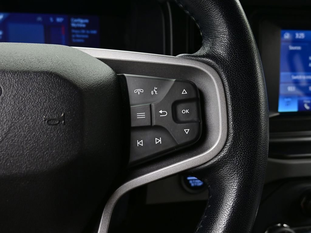 Used 2023 Ford Bronco Black Diamond image 6
