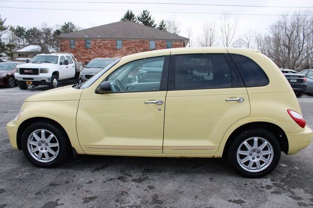 Used 2007 Chrysler PT Cruiser Touring w/ Fleet Value Group I image 5