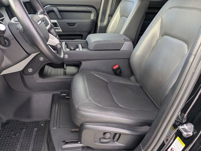 Used 2023 Land Rover Defender 110 SE image 12