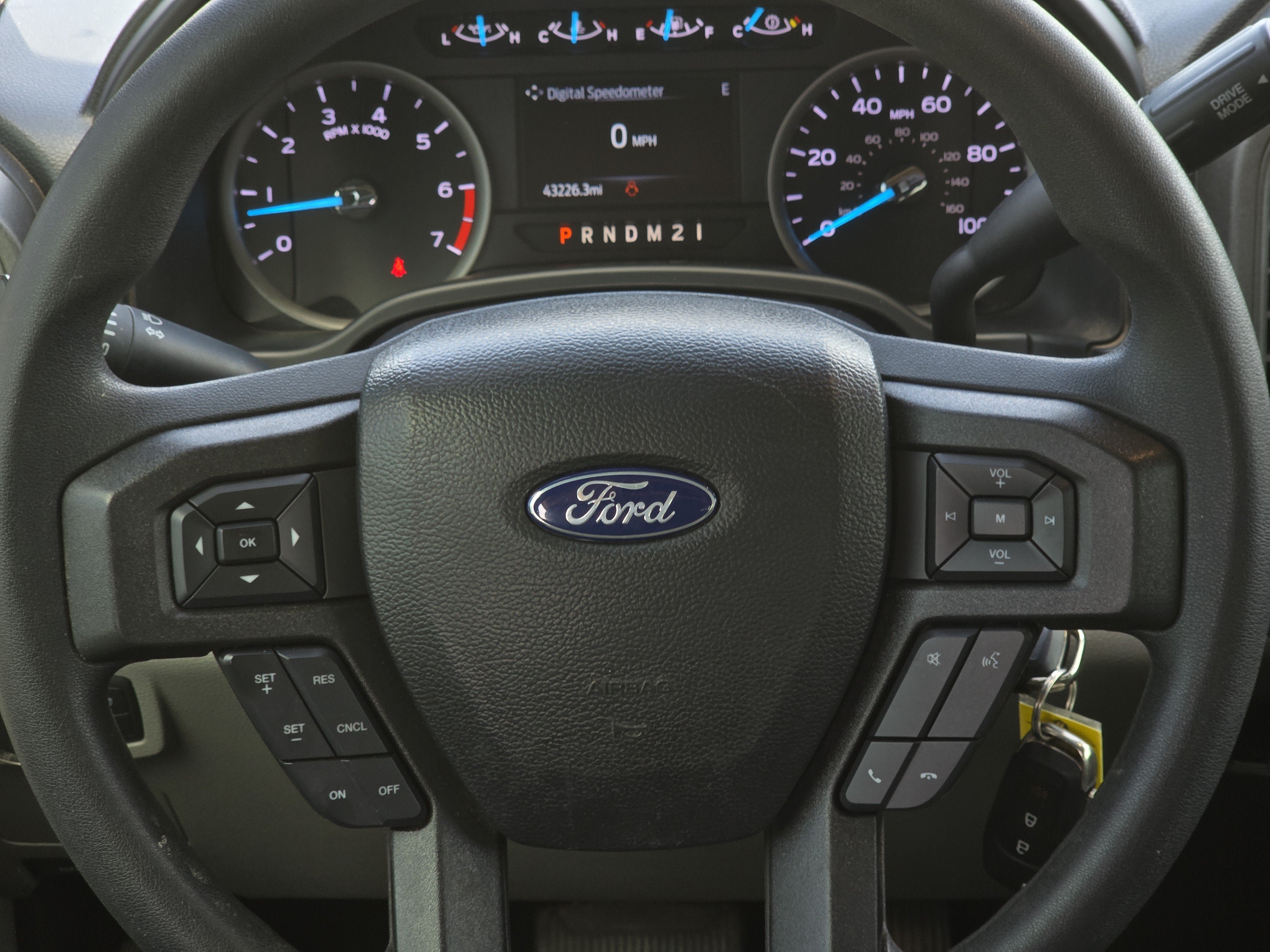 Used 2021 Ford F250 XL w/ STX Appearance Package AWD/4WD image 16