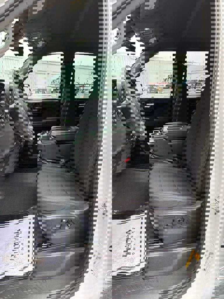 New 2026 Chevrolet Silverado 1500 Custom Trail Boss AWD/4WD image 30