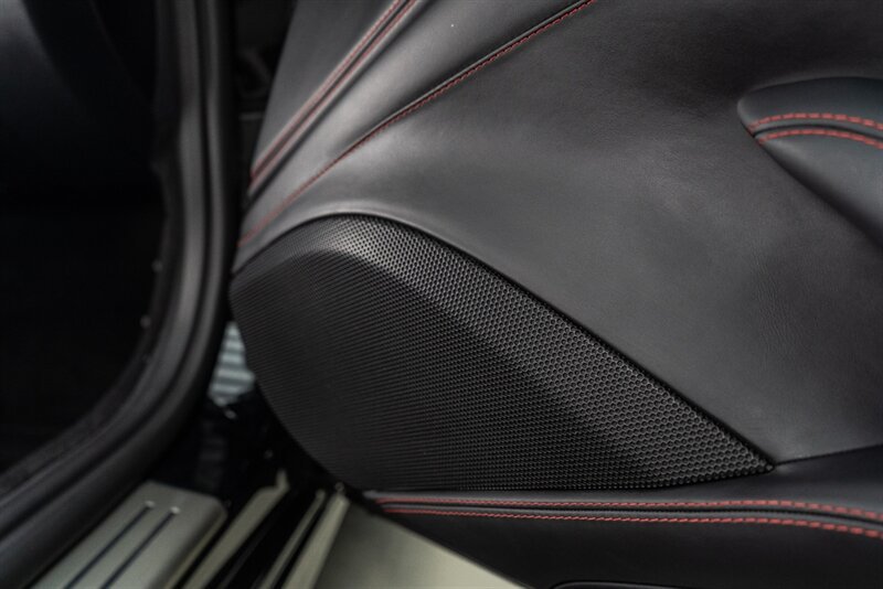 Used 2017 Ferrari California T RWD image 60