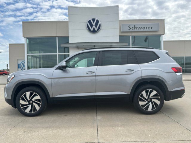 New 2025 Volkswagen Atlas SE