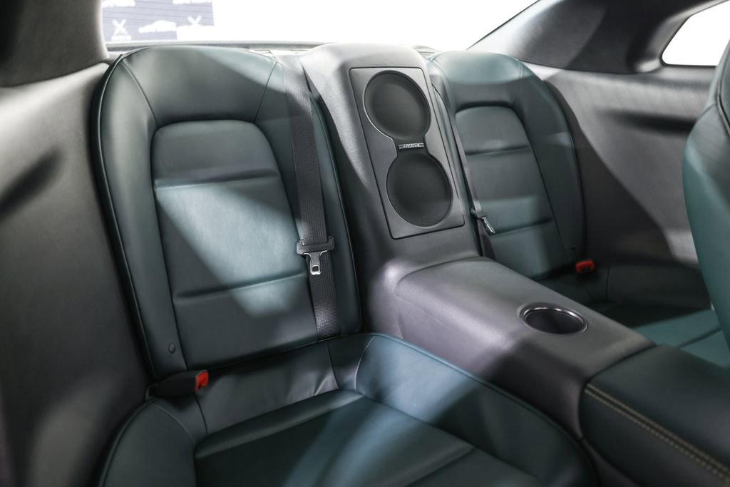 Used 2021 Nissan GT-R Premium image 27