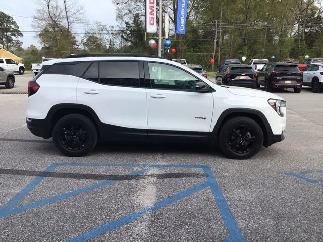 Used 2022 GMC Terrain AT4 w/ Infotainment Package II image 7