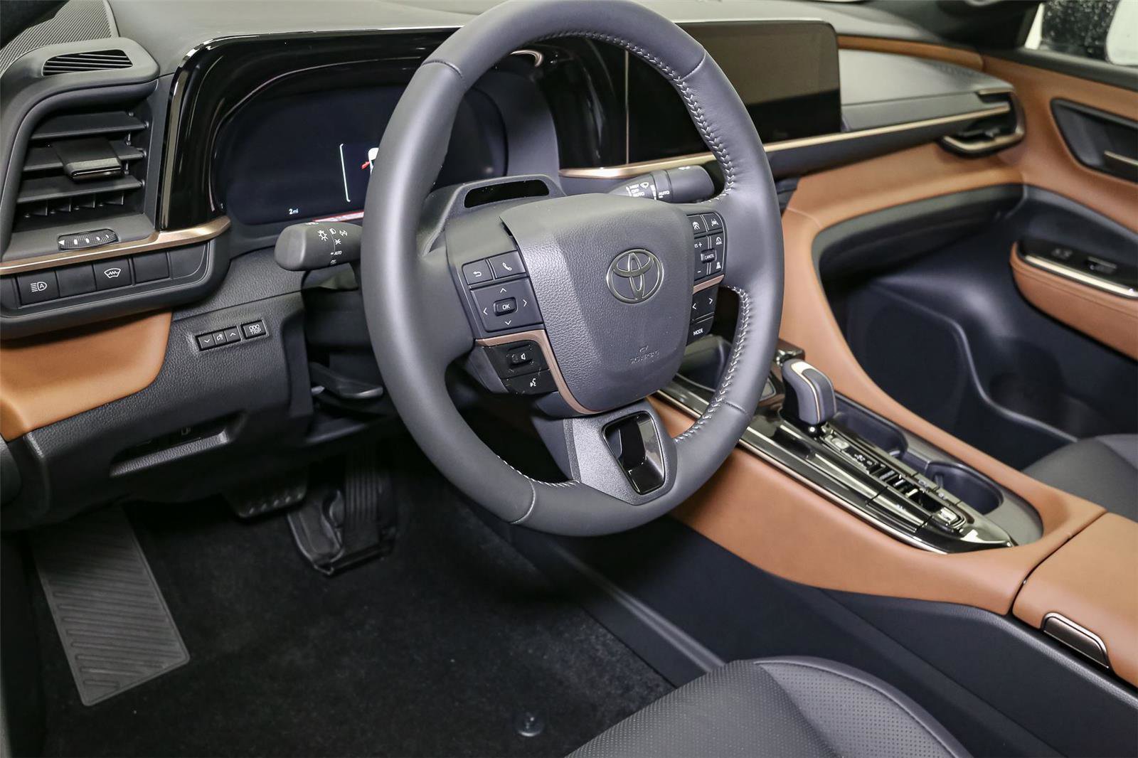 New 2026 Toyota Crown Limited image 17