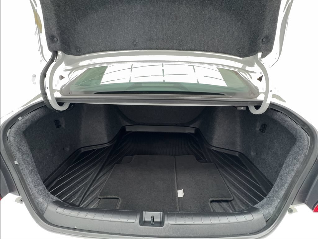 Used 2022 Honda Accord LX image 17