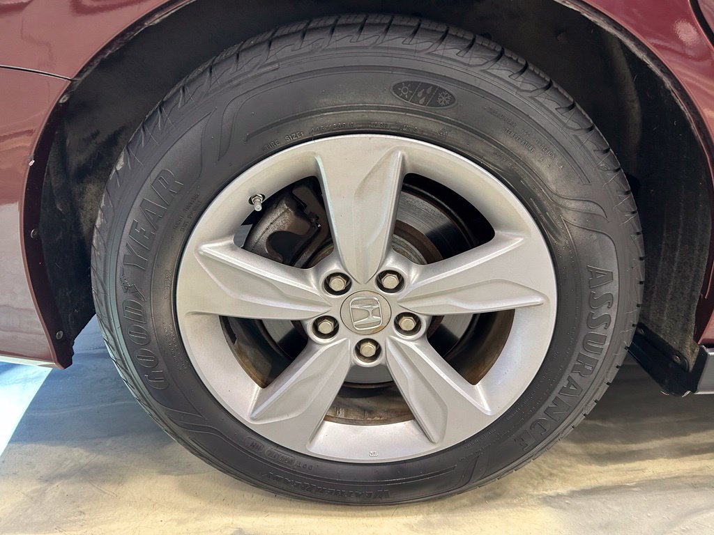 Used 2018 Honda Odyssey EX-L image 25