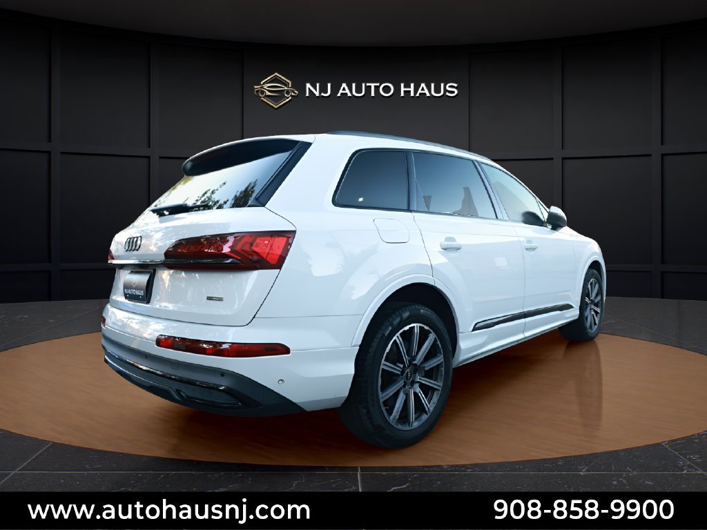 Used 2023 Audi Q7 2.0T Premium Plus w/ Premium Plus Package AWD/4WD image 13