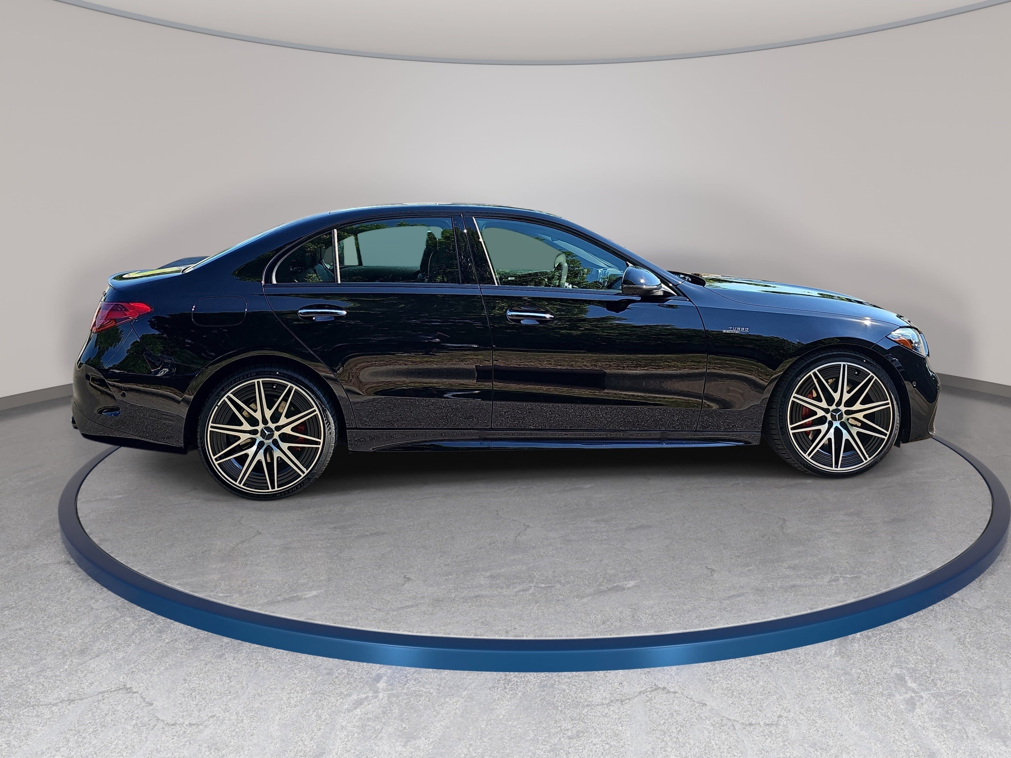 New 2026 Mercedes-Benz C 43 AMG 4MATIC Sedan image 4