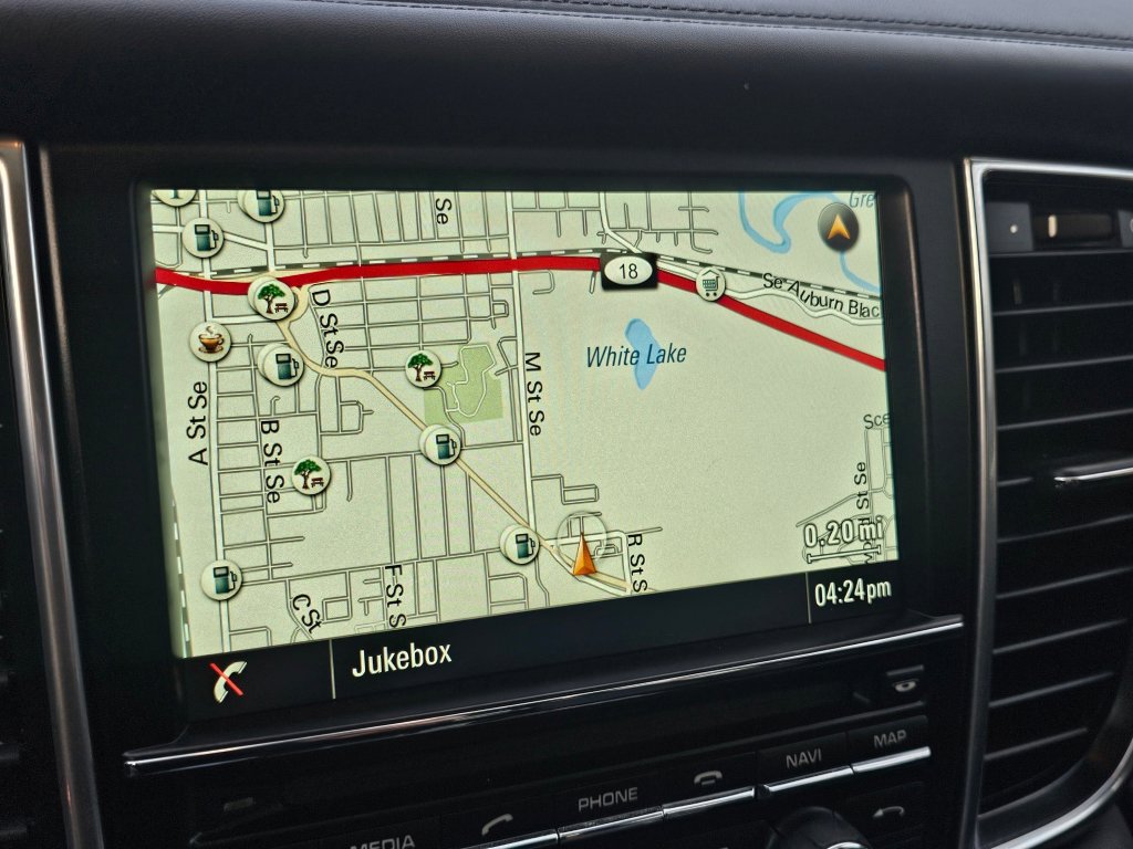 Used 2014 Porsche Panamera S image 13