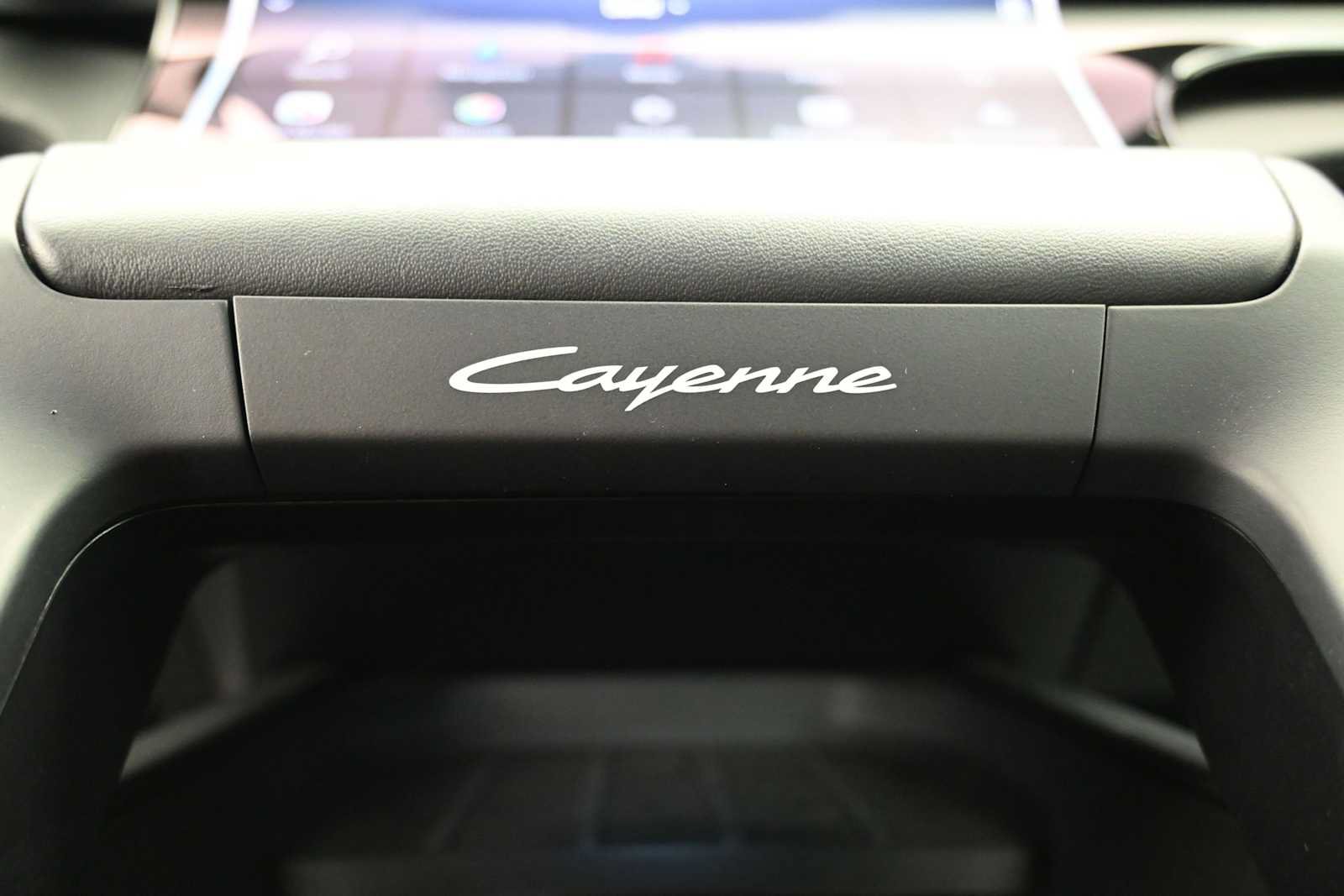 New 2026 Porsche Cayenne Electric AWD/4WD image 16