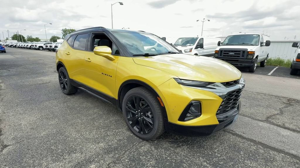 Used 2022 Chevrolet Blazer RS AWD/4WD image 2