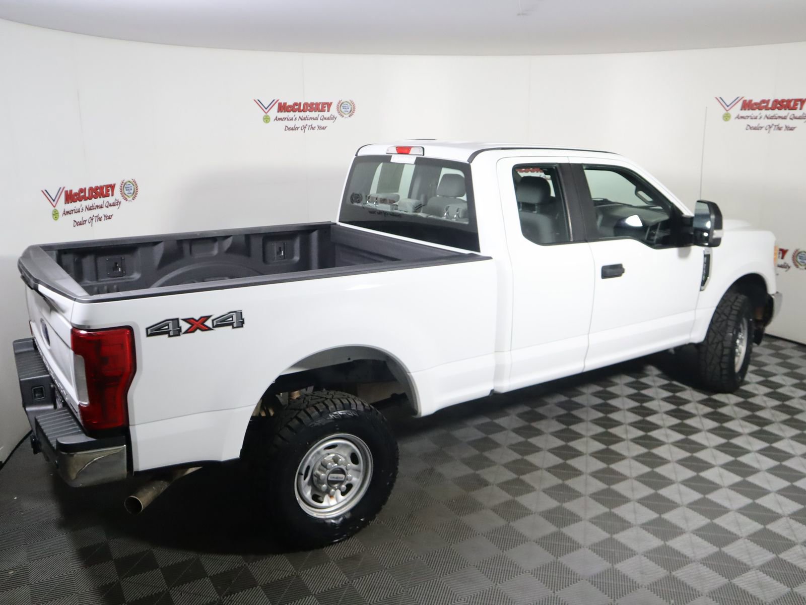 Used 2018 Ford F250 XL w/ Power Equipment Group image 8