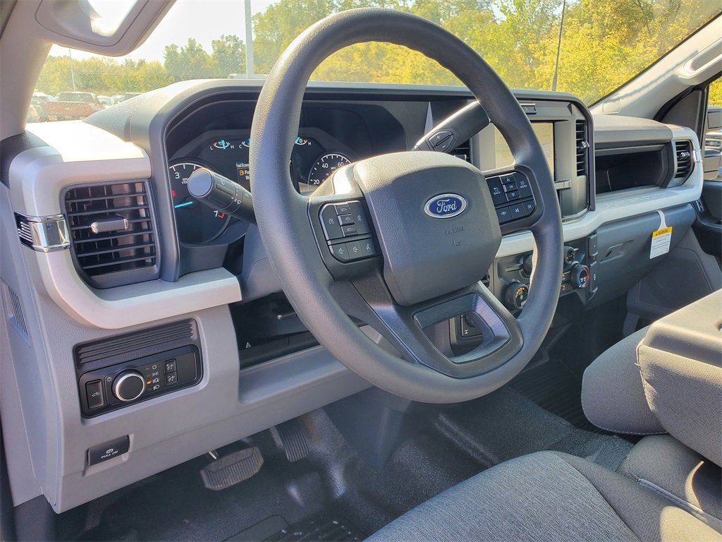 New 2026 Ford F250 4x4 SuperCab Super Duty image 7