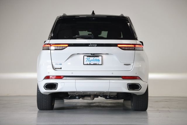 Used 2022 Jeep Grand Cherokee Summit AWD/4WD image 13