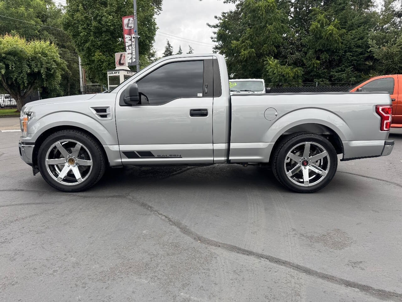 Used 2020 Ford F150 XLT w/ Equipment Group 301A Mid RWD image 3