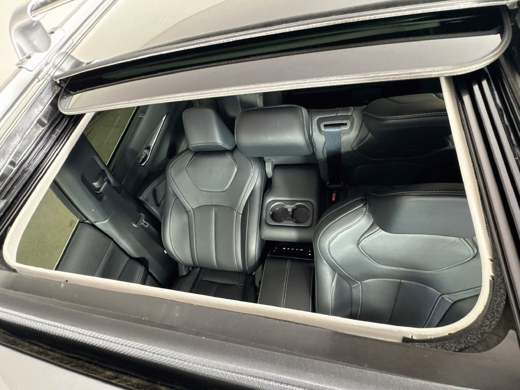 Certified 2024 INFINITI QX60 Luxe FWD image 29