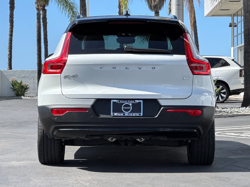 Certified 2023 Volvo XC40 Recharge Plus w/ Protection Package Premier AWD/4WD image 4