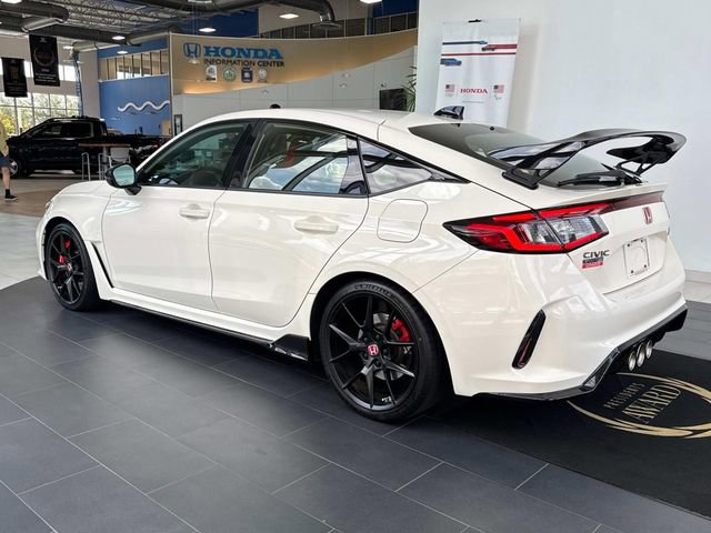Certified 2024 Honda Civic Type R image 5