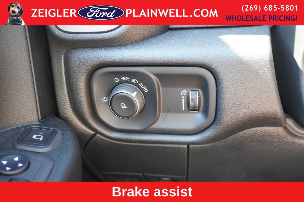 Used 2024 RAM 3500 Tradesman w/ Safety Group image 23