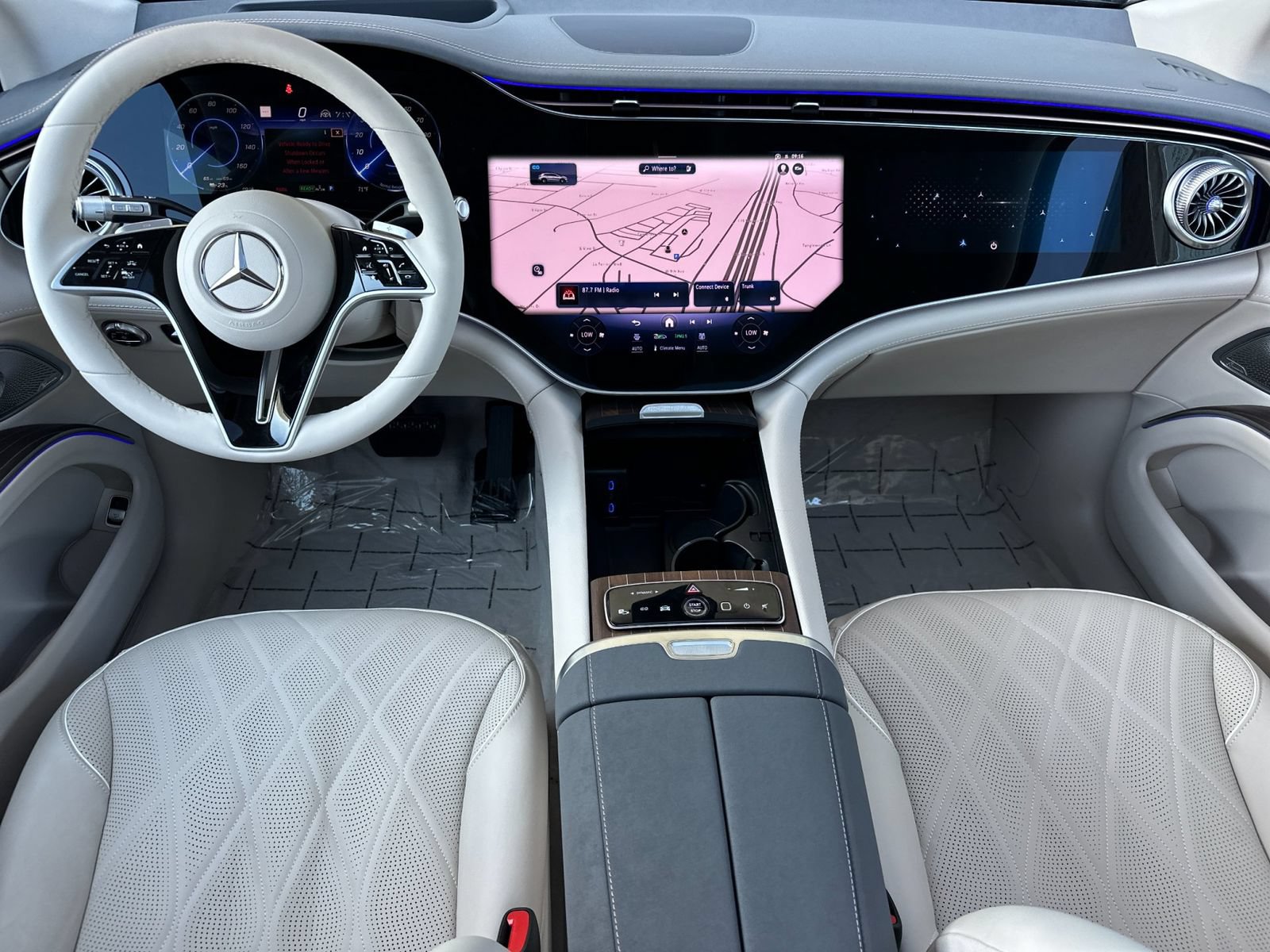 New 2026 Mercedes-Benz EQS 550 4MATIC SUV image 14