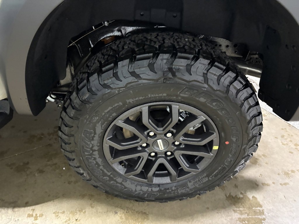 New 2025 Ford Ranger Raptor image 30