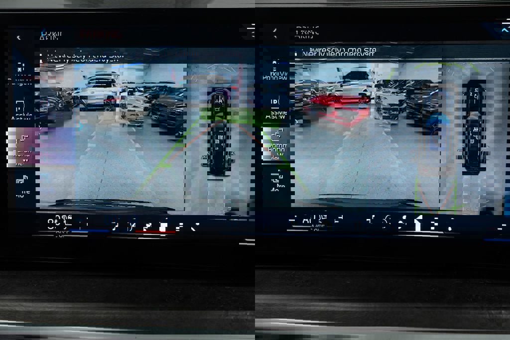 Used 2024 BMW X5 xDrive40i w/ Premium Package image 27