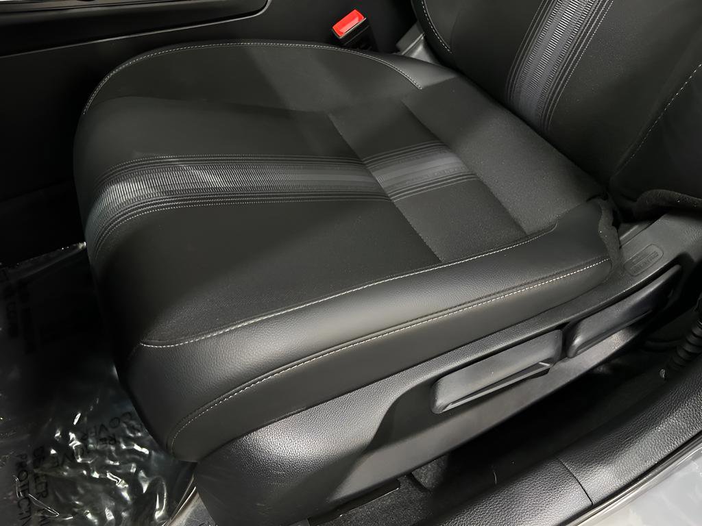 Certified 2025 Honda Civic Sport image 17