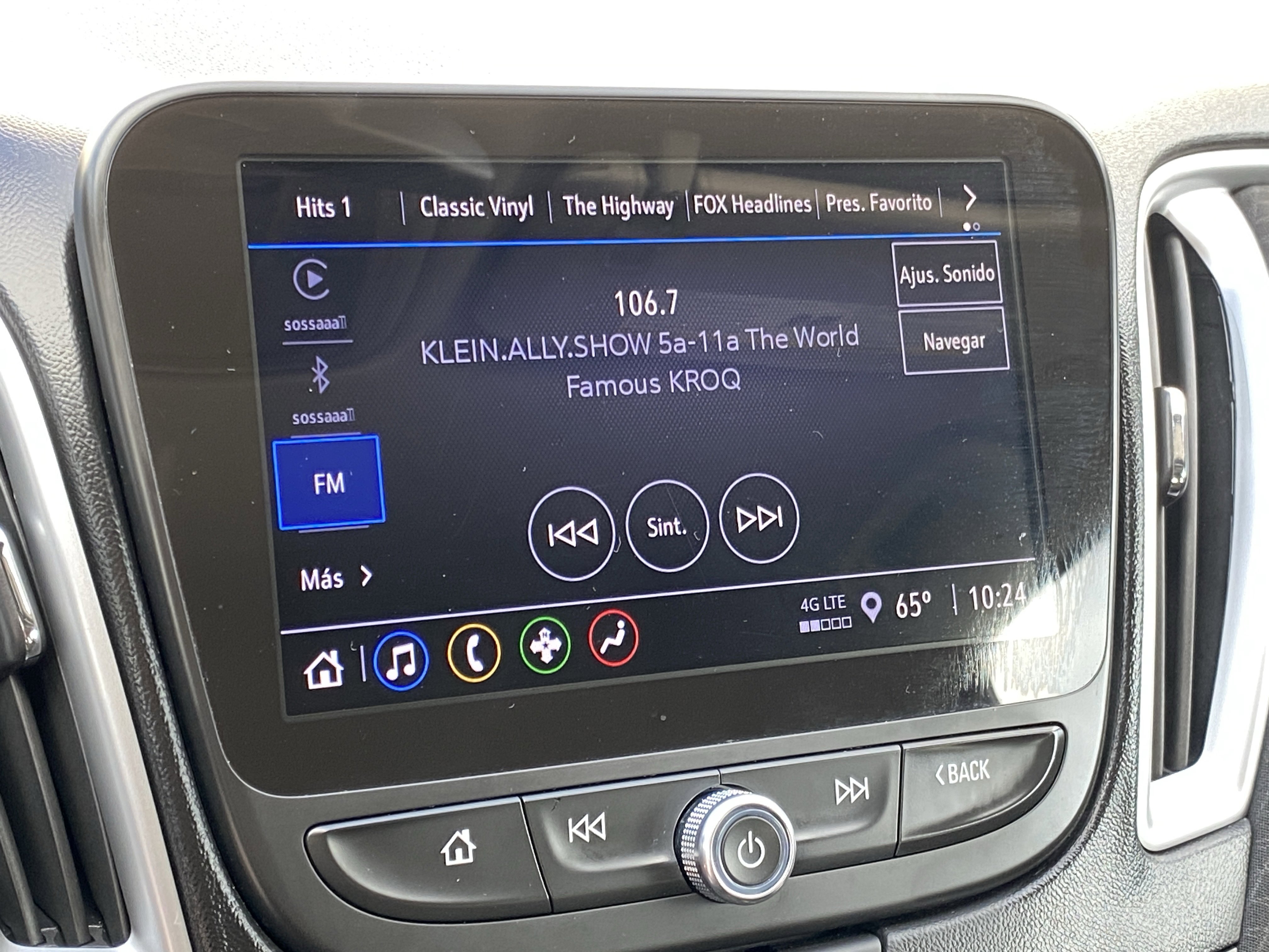 Used 2024 Chevrolet Malibu LT image 19