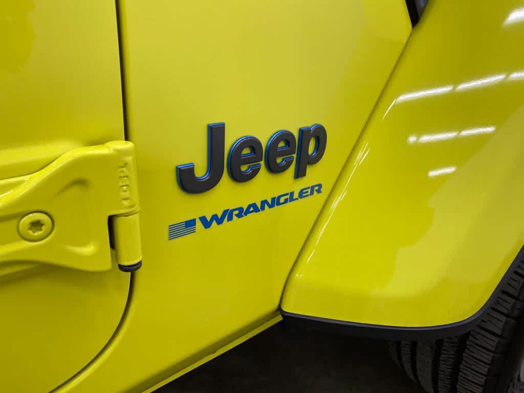 Used 2024 Jeep Wrangler Unlimited AWD/4WD image 10
