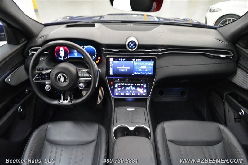 Used 2023 Maserati Grecale Modena AWD/4WD image 27