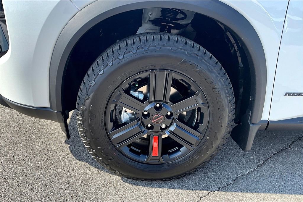 New 2026 Nissan Rogue SV w/ Rock Creek Premium Package AWD/4WD image 11