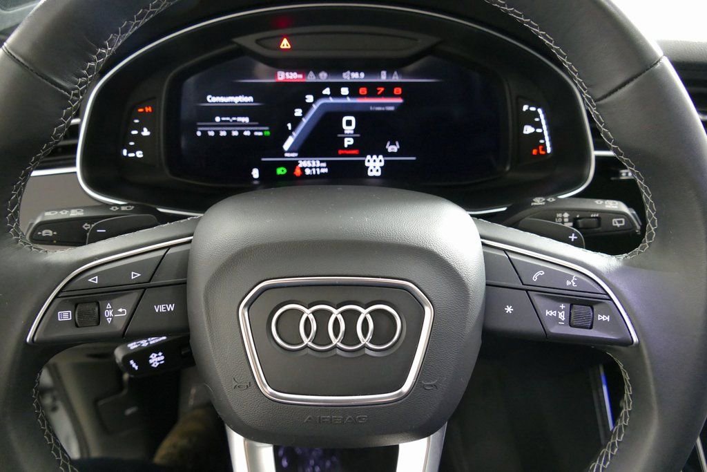Used 2025 Audi Q7 3.0T Premium Plus AWD/4WD image 18