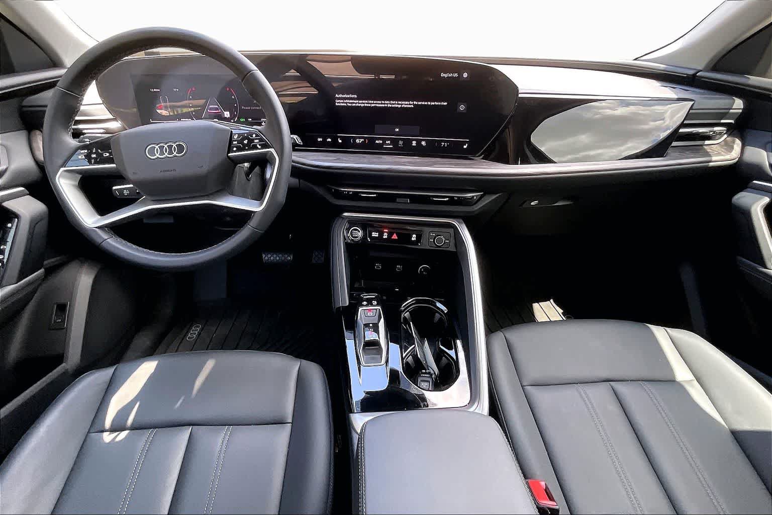 Used 2025 Audi Q5 Premium w/ Convenience Package AWD/4WD image 15